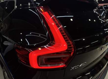Volvo - XC40