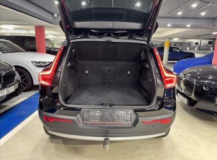 Volvo - XC40