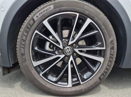 Toyota - C-HR