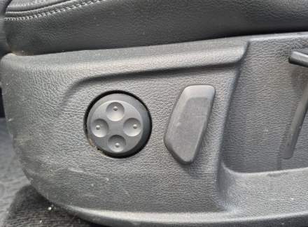 Volkswagen - Passat CC