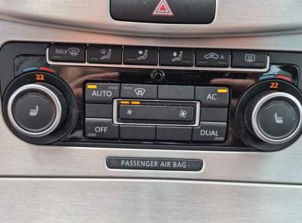 Volkswagen - Passat CC