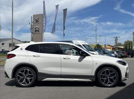 BMW - X2
