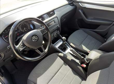 Škoda - Octavia