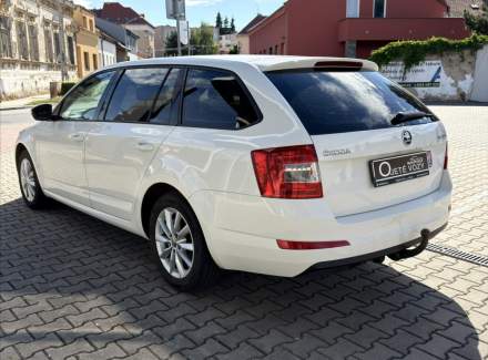 Škoda - Octavia