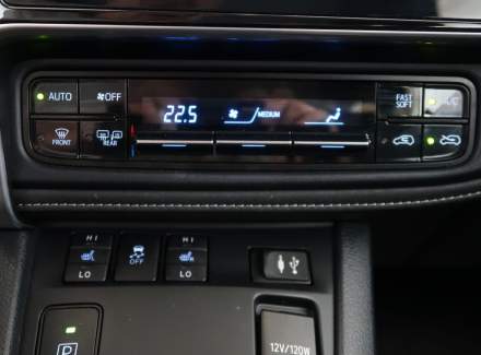 Toyota - Auris