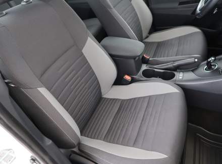 Toyota - Auris