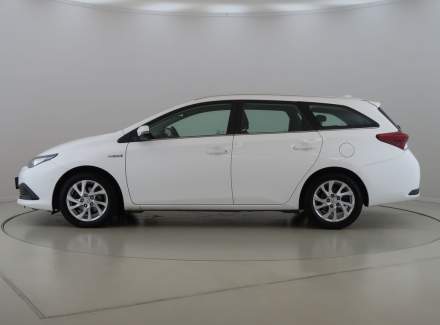 Toyota - Auris