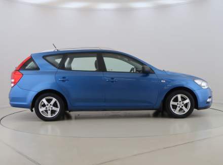 Kia - Cee'd