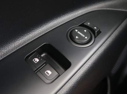 Kia - Stonic