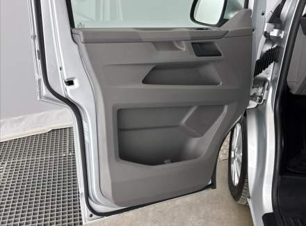 Volkswagen - Caravelle