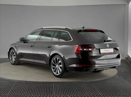 Škoda - Superb