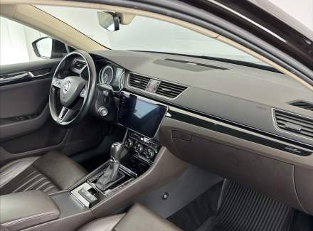 Škoda - Superb