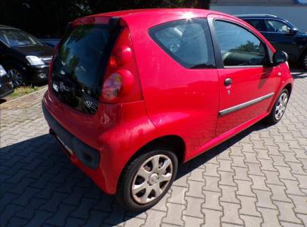 Peugeot - 107