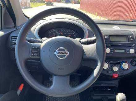 Nissan - Micra