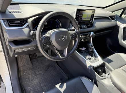 Toyota - RAV 4