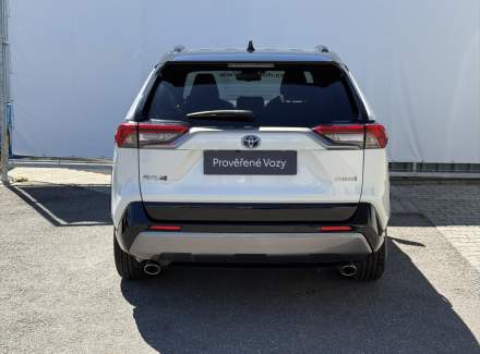 Toyota - RAV 4