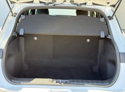 Lexus - LBX