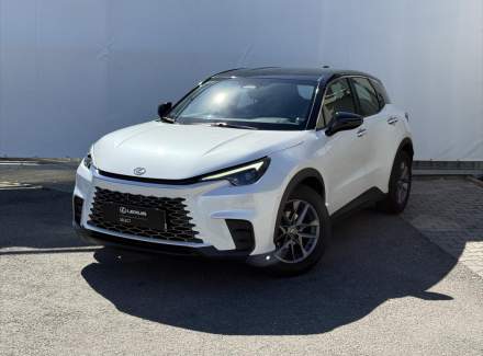 Lexus - LBX