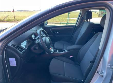 Renault - Laguna