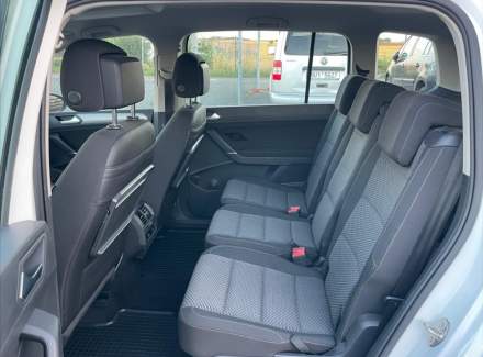 Volkswagen - Touran