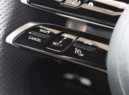 Mercedes-Benz - GLC