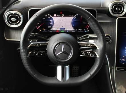 Mercedes-Benz - GLC