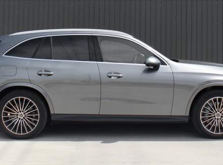 Mercedes-Benz - GLC