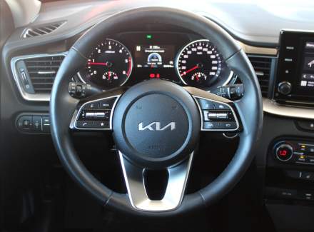 Kia - Cee'd