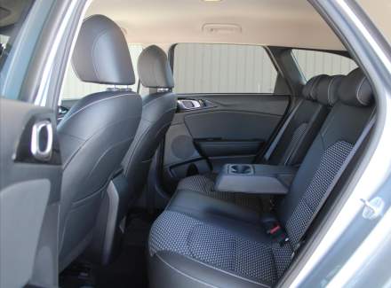 Kia - Cee'd