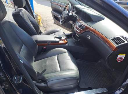 Mercedes-Benz - S-class