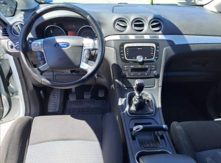 Ford - S-MAX