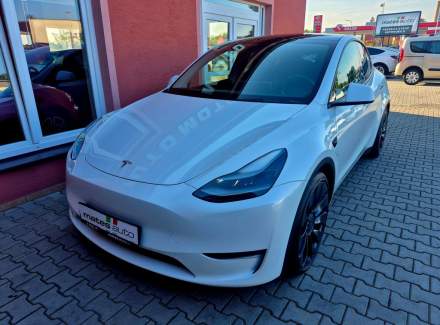 Tesla - Model Y