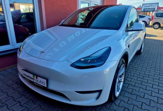 Tesla - Model Y