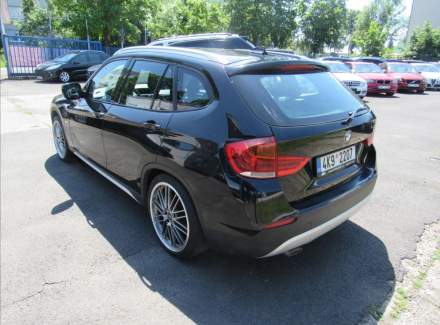 BMW - X1