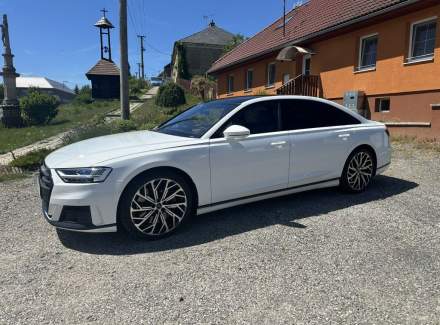 Audi - A8