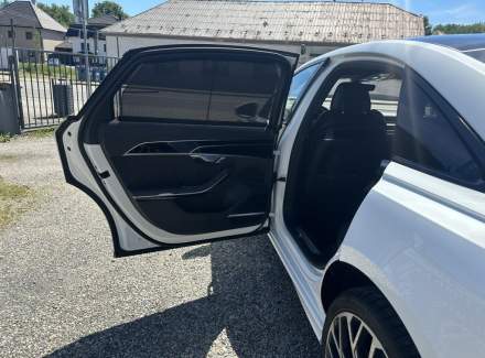 Audi - A8