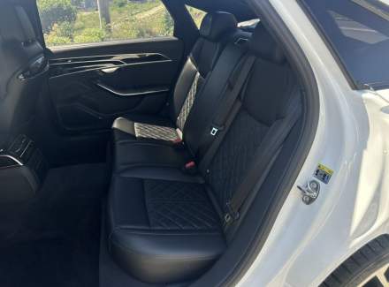 Audi - A8