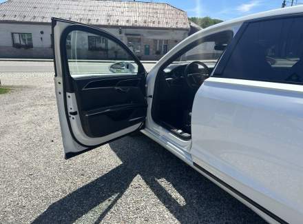 Audi - A8