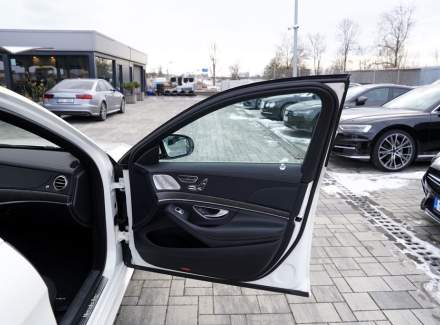 Mercedes-Benz - S-class
