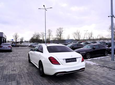 Mercedes-Benz - S-class