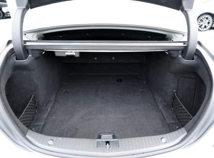 Mercedes-Benz - S-class