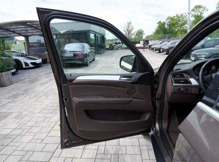 BMW - X5