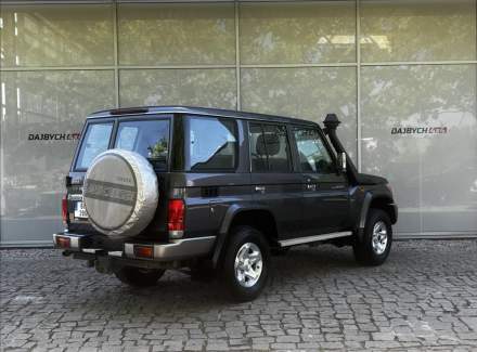 Toyota - Land Cruiser