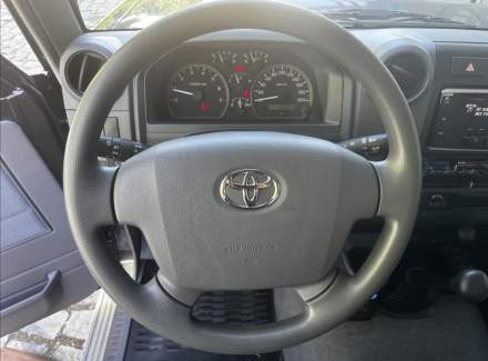 Toyota - Land Cruiser