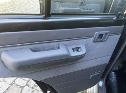 Toyota - Land Cruiser