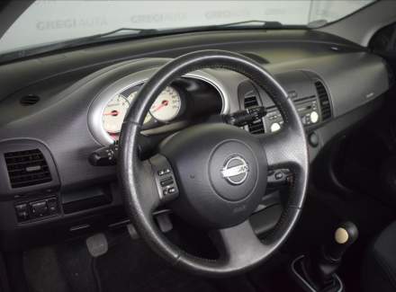 Nissan - Micra
