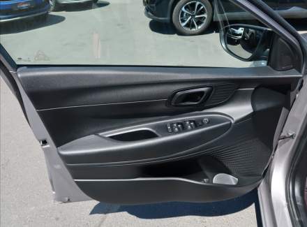 Hyundai - i20