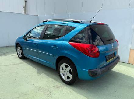 Peugeot - 207