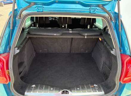 Peugeot - 207