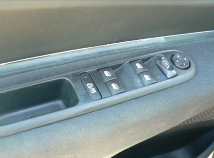 Peugeot - 3008